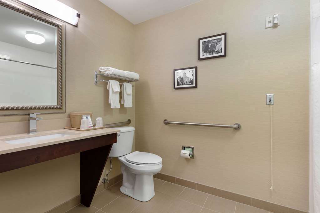 Comfort Inn & Suites Fayetteville-University Area Kamer foto
